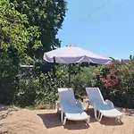 Trulli Con Piscina Privata Locorotondo