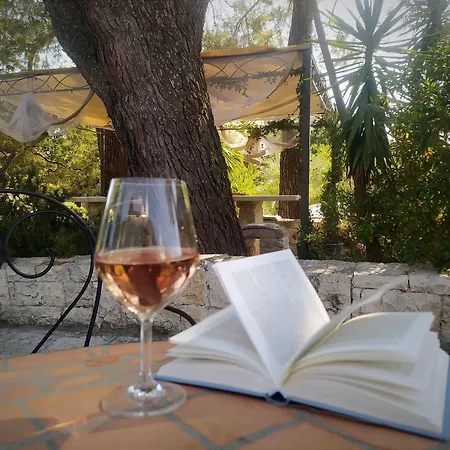 Trulli Con Piscina Privata Сasa de vacaciones Locorotondo