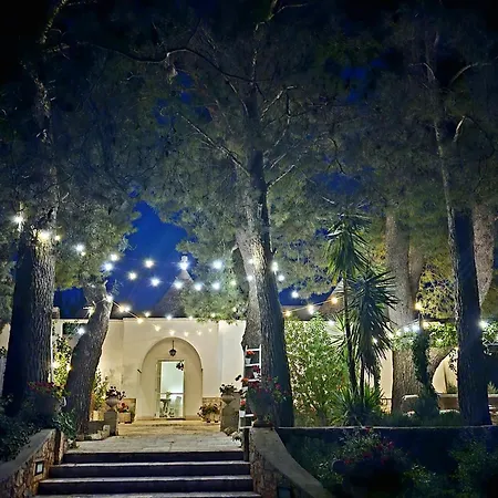Trulli Con Piscina Privata