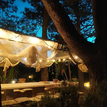 Trulli Con Piscina Privata Дом отдыха *