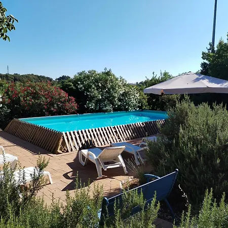 Ferienhaus Trulli Con Piscina Privata *