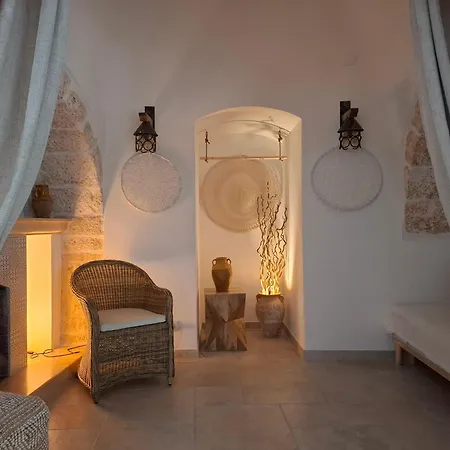 Trulli Con Piscina Privata * Locorotondo