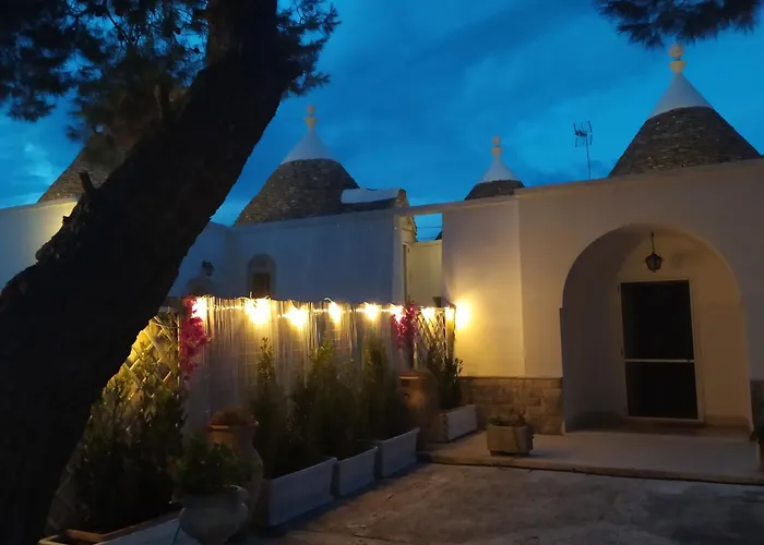 Casa de Férias Trulli Con Piscina Privata *
